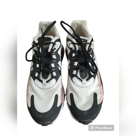Womens Nike Air 270 React Size 7 Bleached Coral - Picture 2 of 4